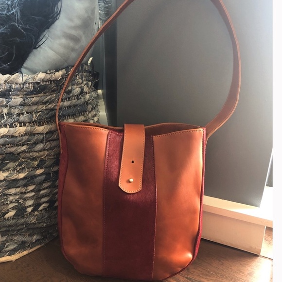 Leather Saddle Brown Shoulder Bucket Bag Red nwt - Picture 3 of 4